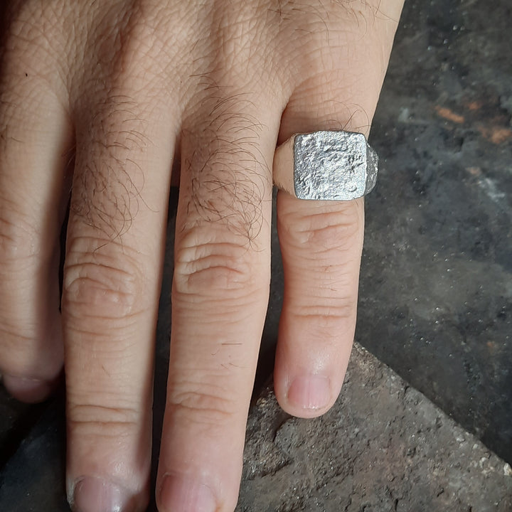 Anillo de sello reticulado para hombre