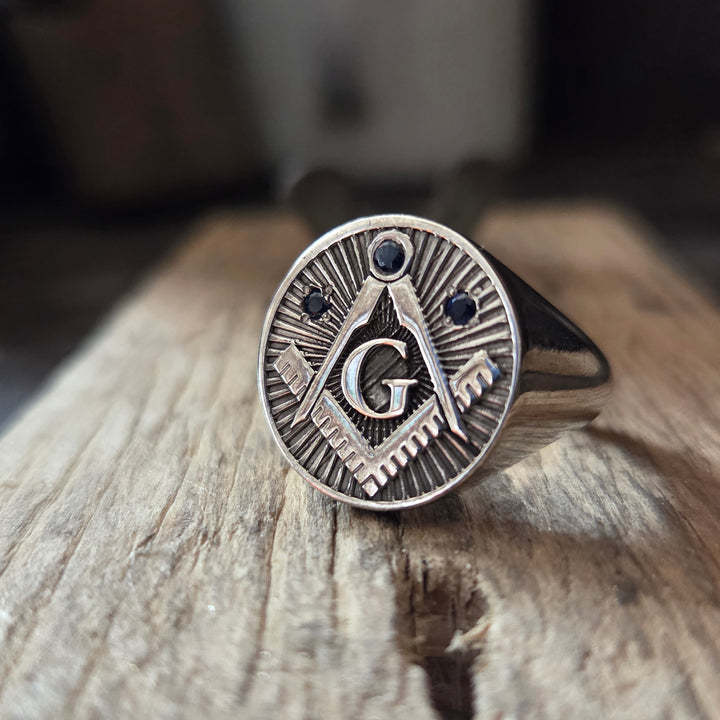 Diseño de joyas personalizadas para hombre