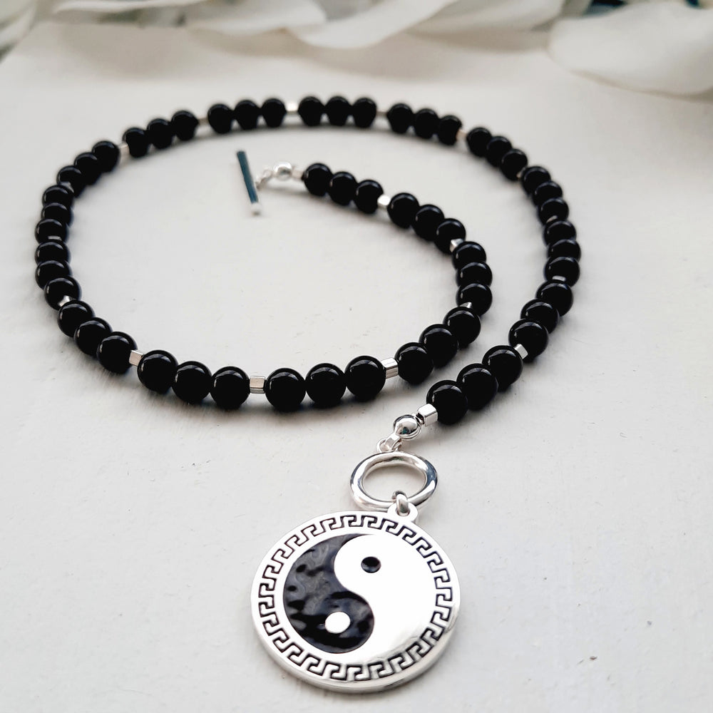 yin yang necklace silver pendant with onyx
