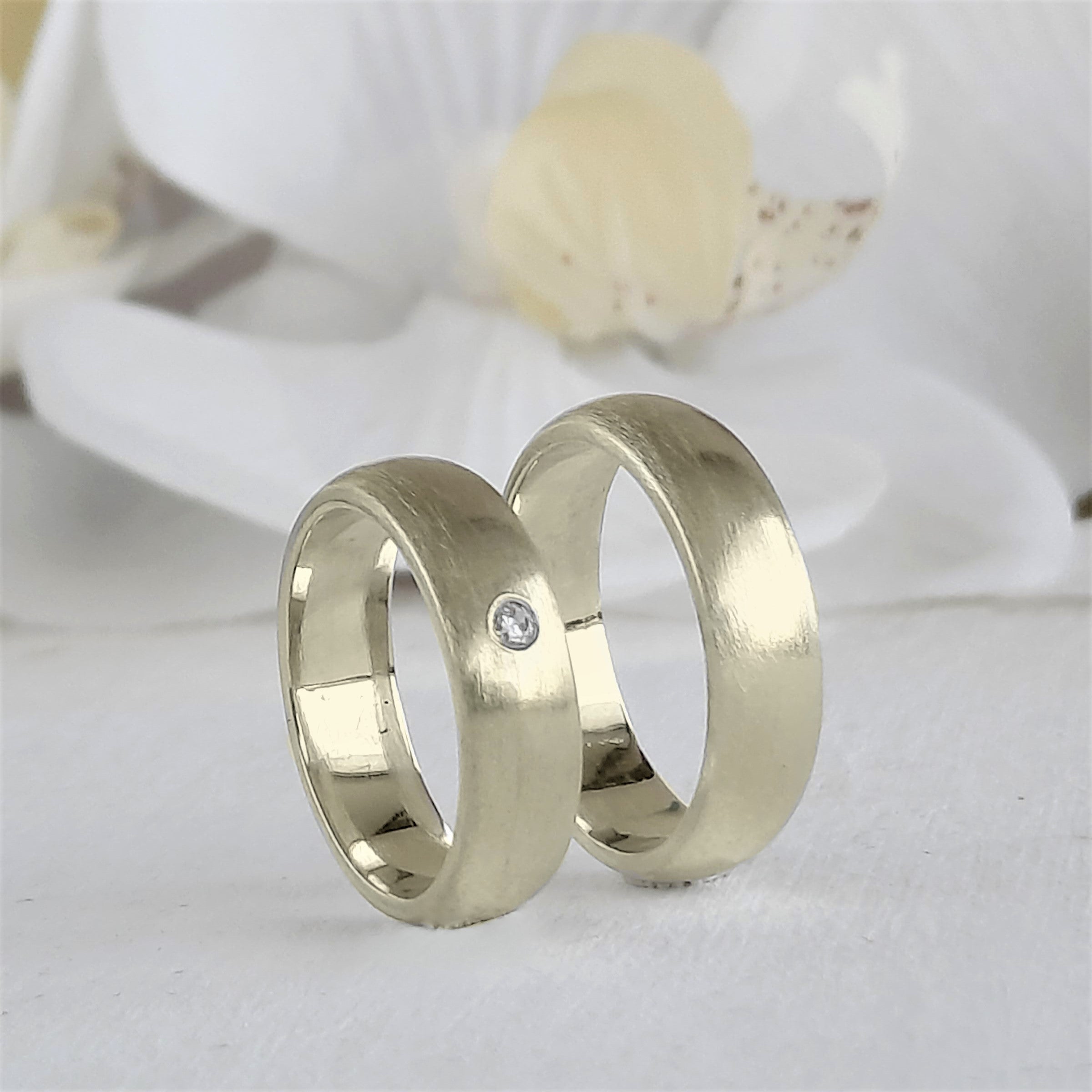 Argollas de matrimonio cl sicas media ca a en oro 18k 4g a 8g